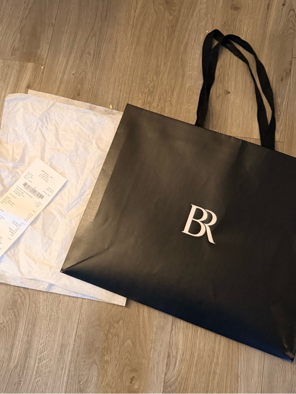 BANANA REPUBLIC Black Shopping Gift Bag 18.75x15x5.90” + Original Tissue+Receipt